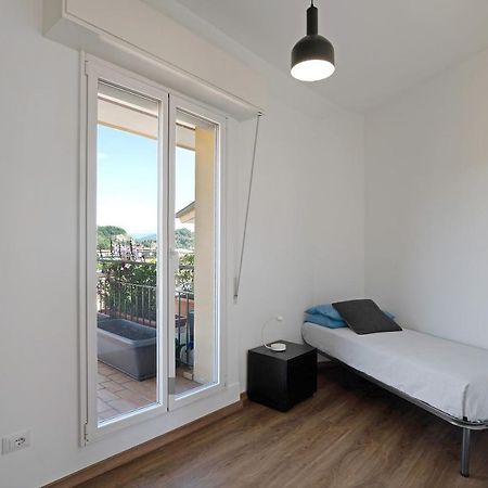 La Casa Del Riccio Apartment Арона Екстериор снимка